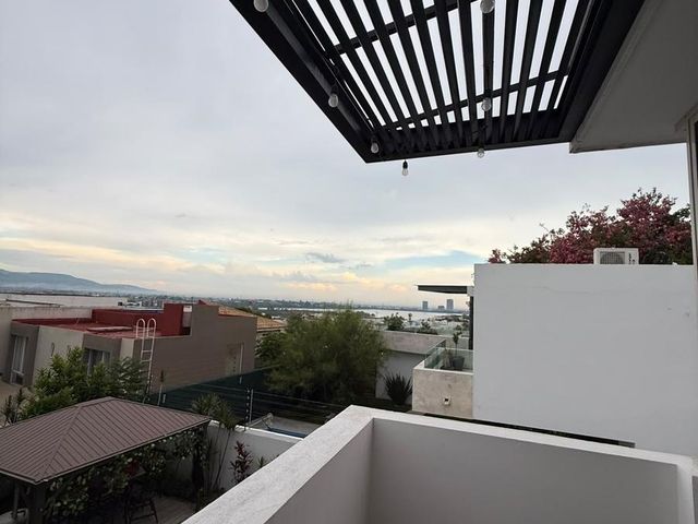 place photo 38