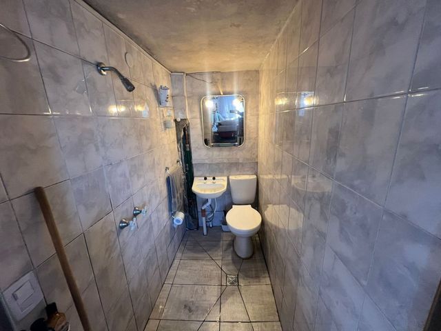 place photo 61