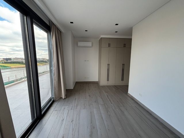 place photo 49