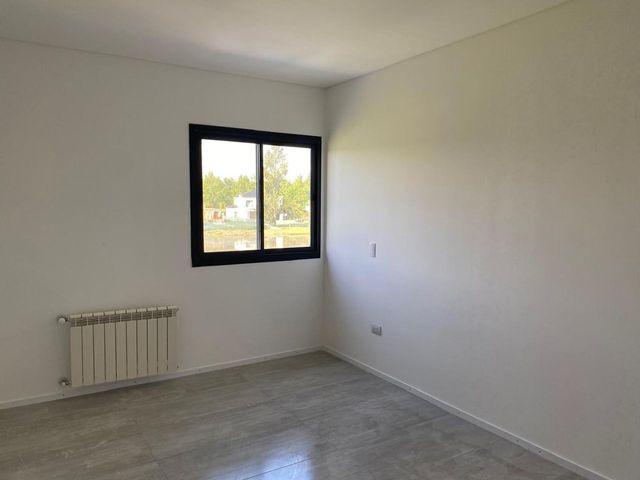 place photo 56