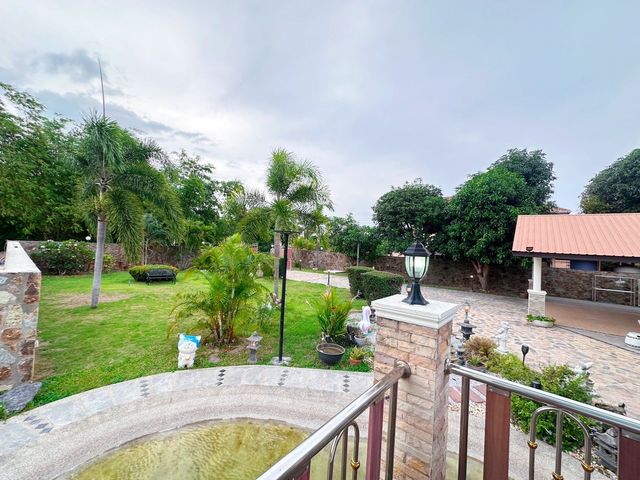 place photo 58