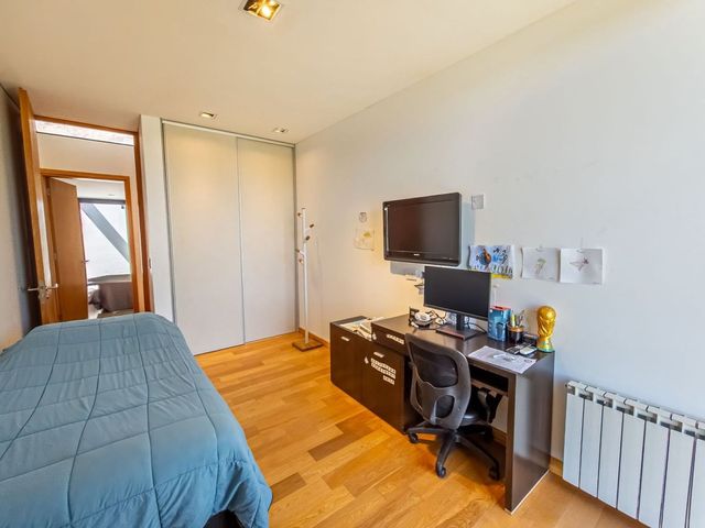 place photo 52