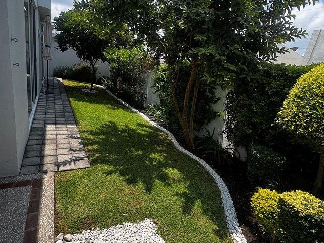 place photo 38