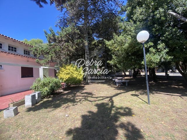 place photo 98