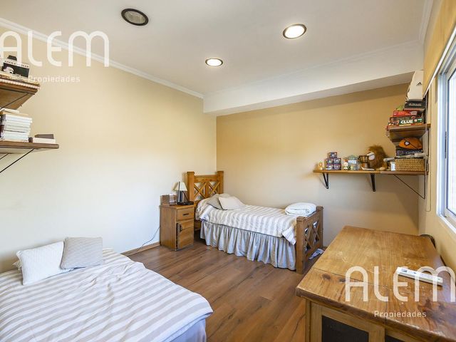 place photo 39