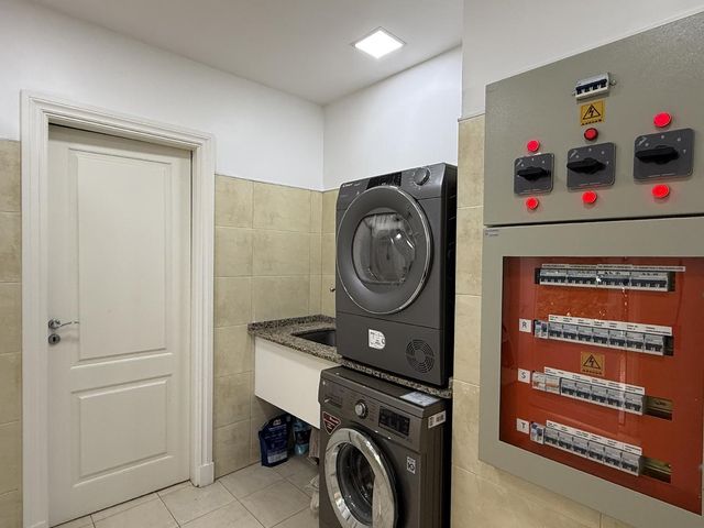 place photo 49