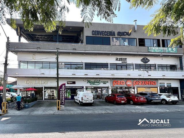 place photo 27