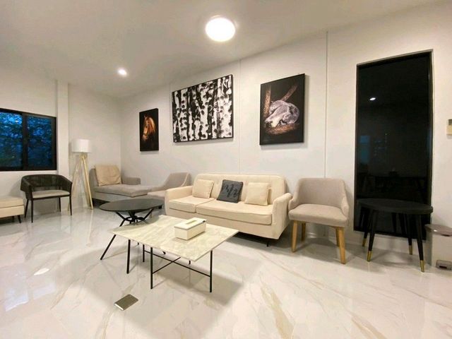 place photo 65