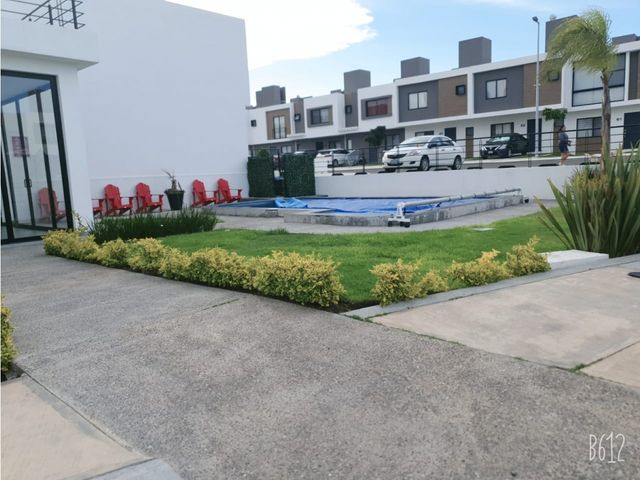 place photo 24