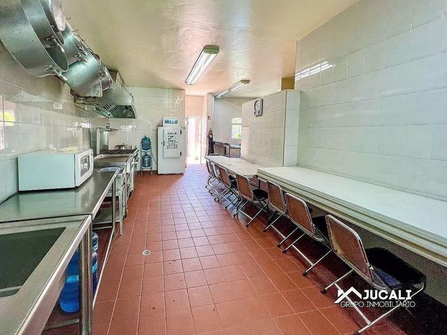 place photo 32