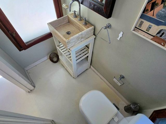 place photo 66