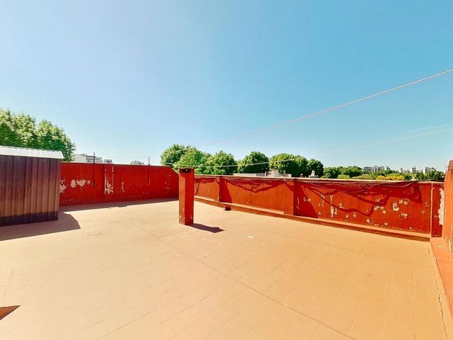 place photo 66