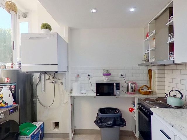 place photo 59