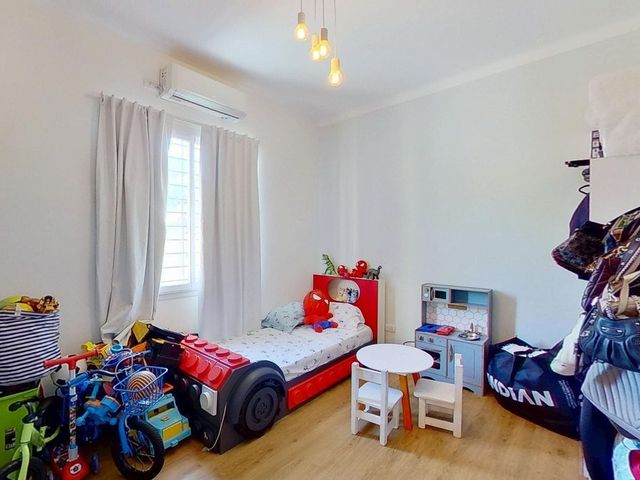 place photo 61
