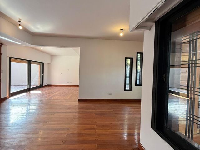 place photo 55