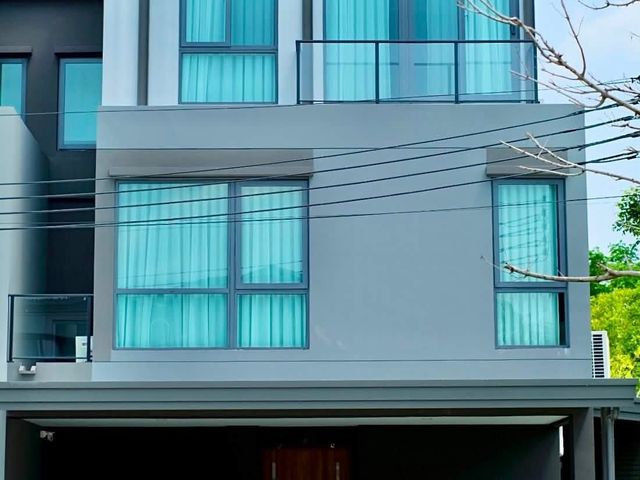 place photo 44
