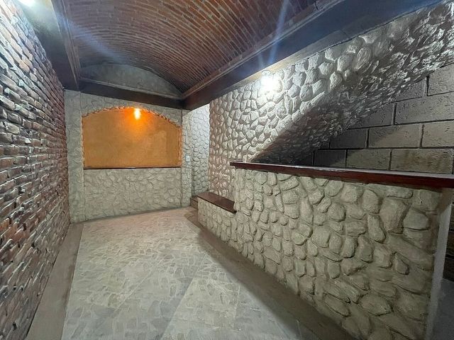 place photo 34