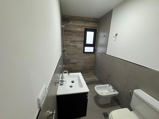 place photo 52