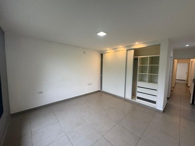 place photo 54