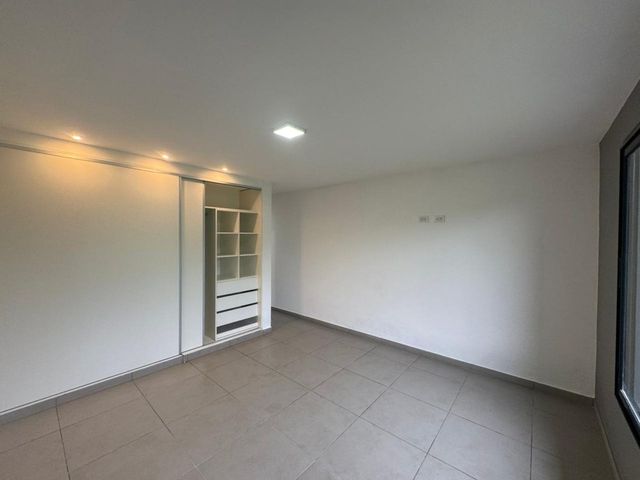 place photo 55