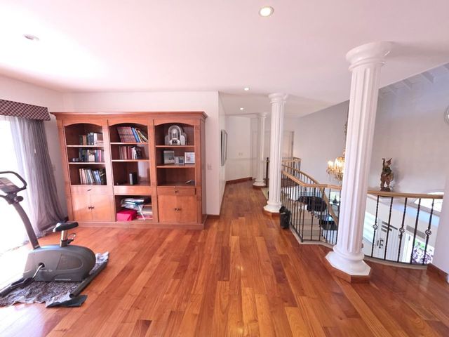 place photo 32