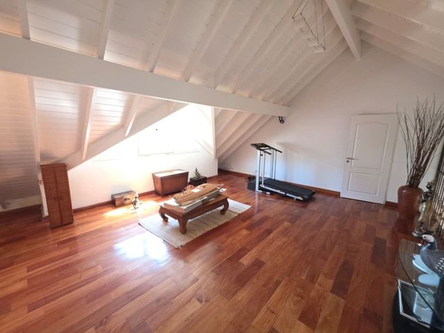 place photo 59