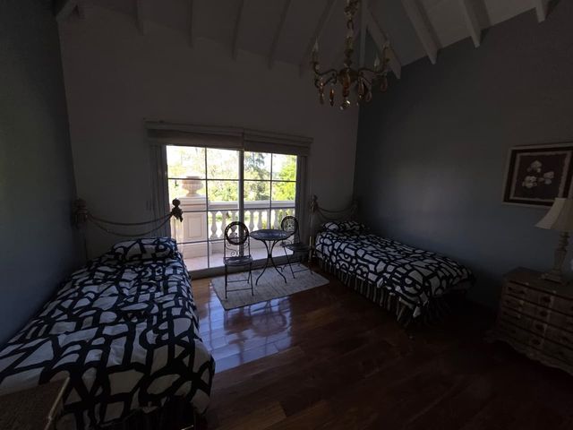 place photo 52