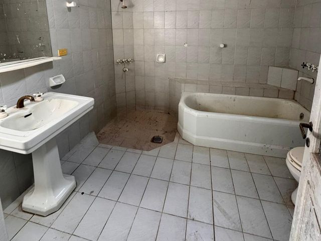 place photo 43