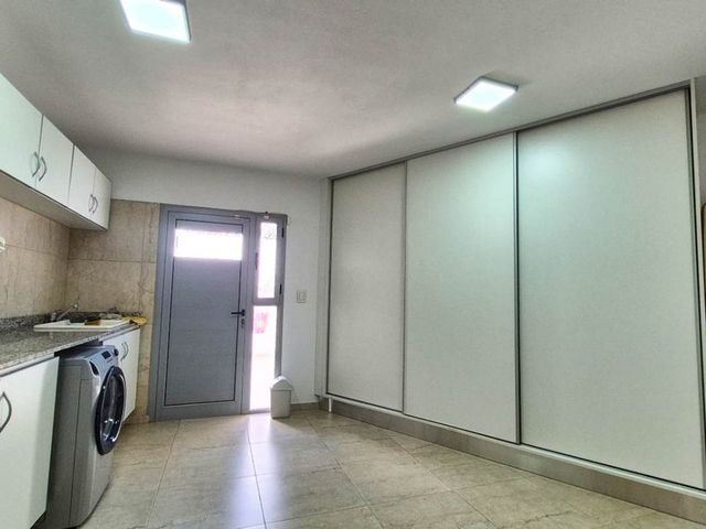 place photo 56