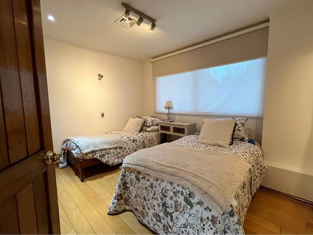 place photo 48