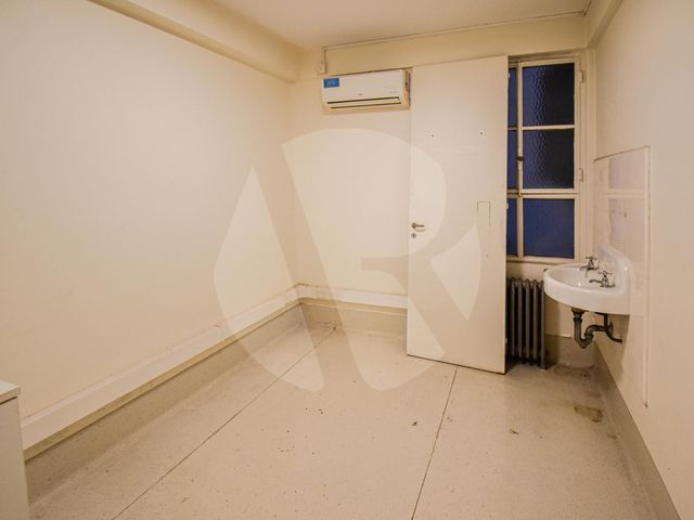 place photo 44