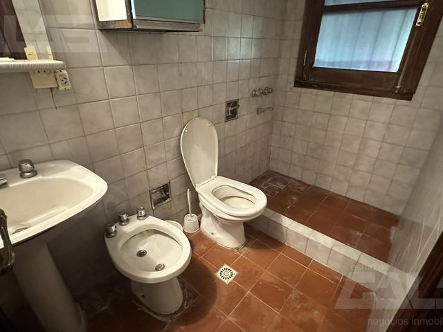 place photo 52
