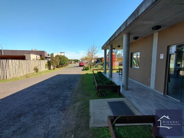 place photo 56