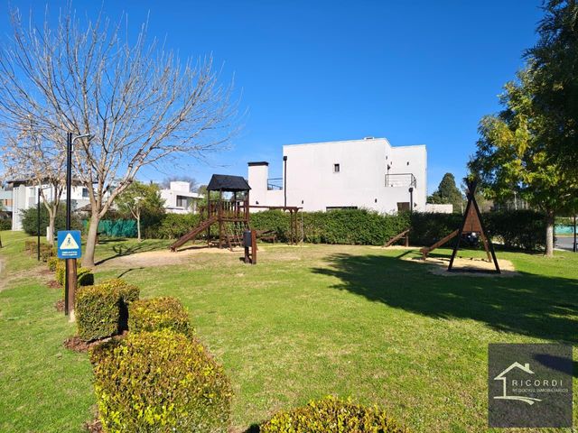 place photo 73