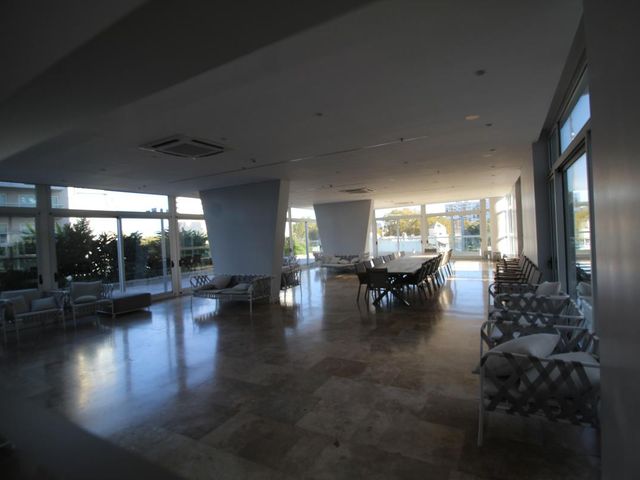 place photo 48