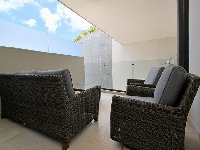 place photo 47