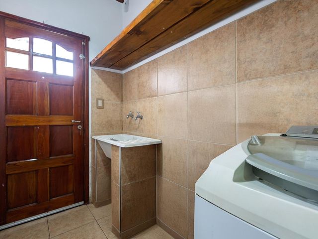 place photo 48