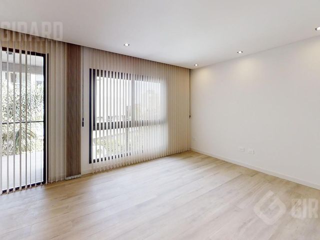 place photo 53