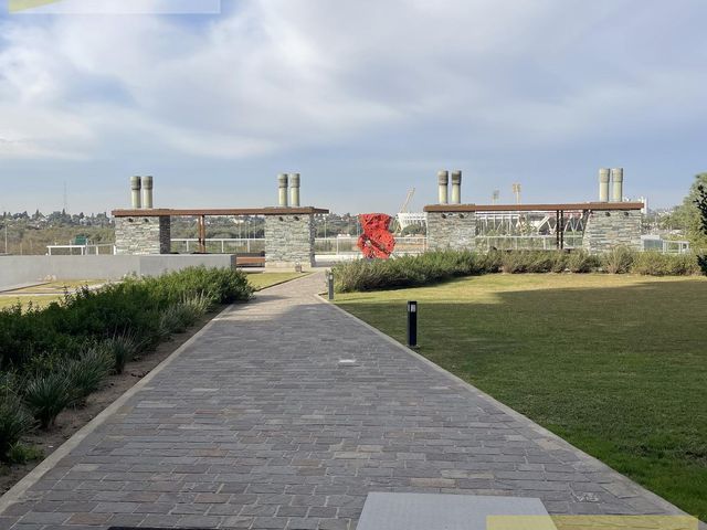 place photo 40