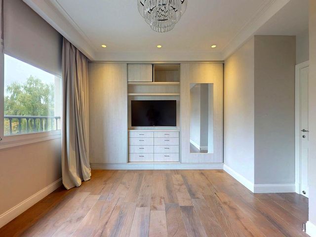place photo 58