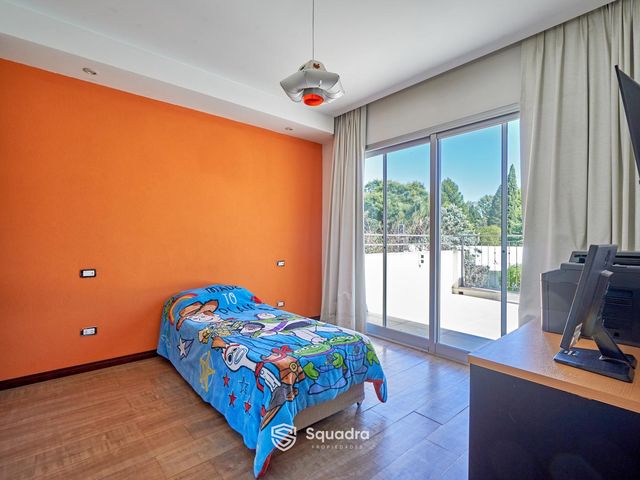place photo 49