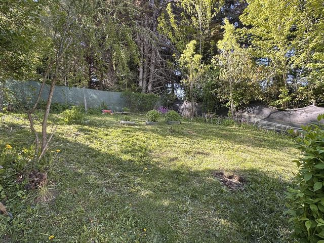 place photo 59