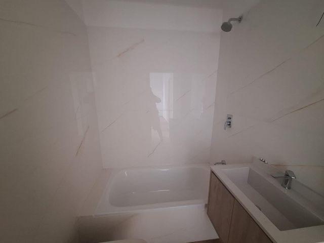 place photo 49