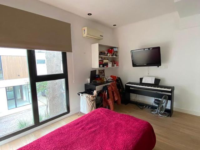 place photo 52