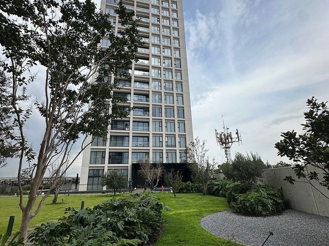 place photo 24
