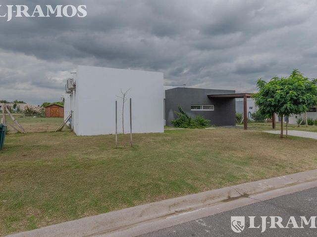 place photo 37