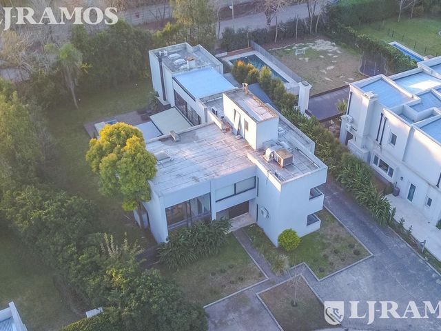 place photo 40