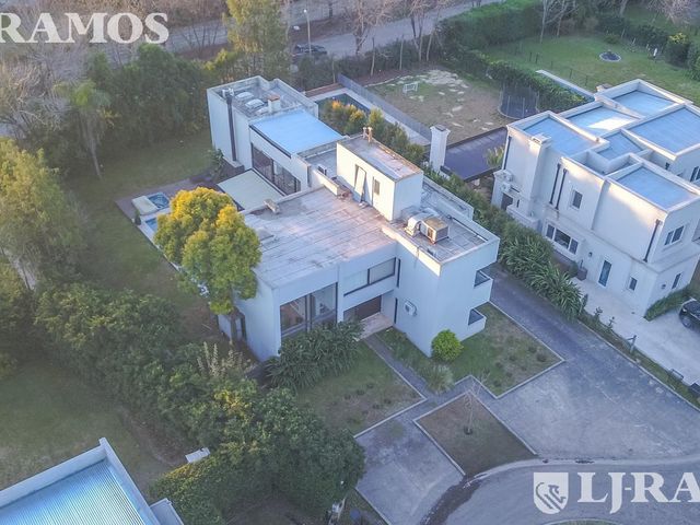 place photo 41