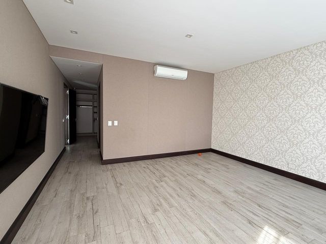 place photo 56