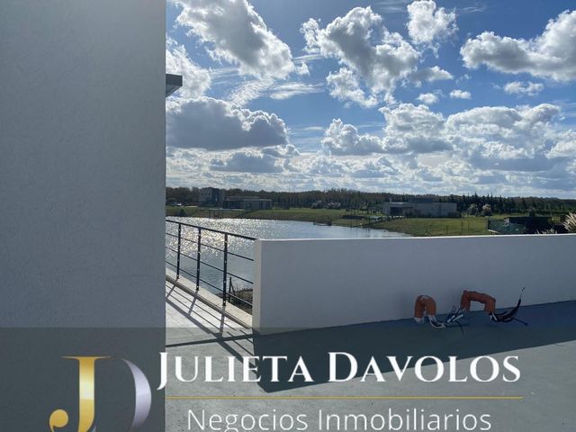 place photo 39